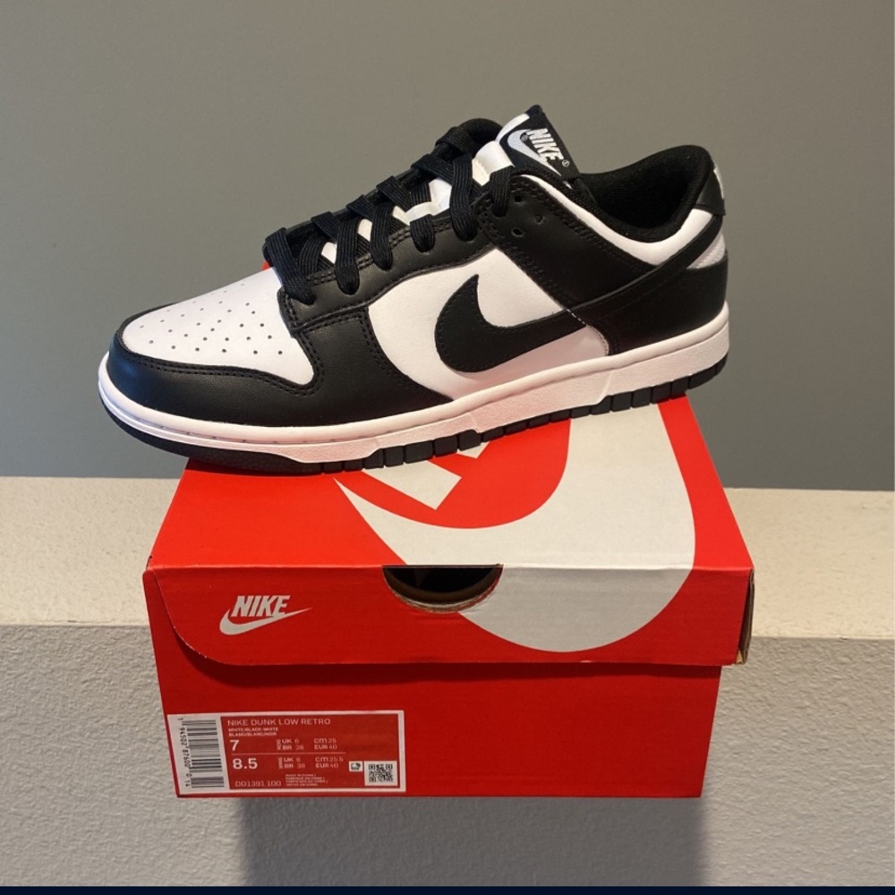 Nike Dunk Low Retro